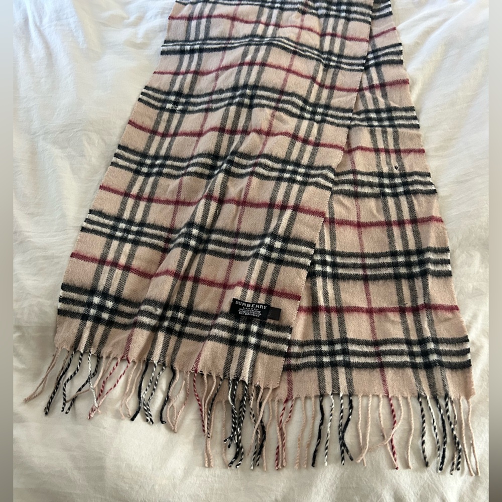 Burberry Beige and Black Plaid Scarf - Picture 3 of 4